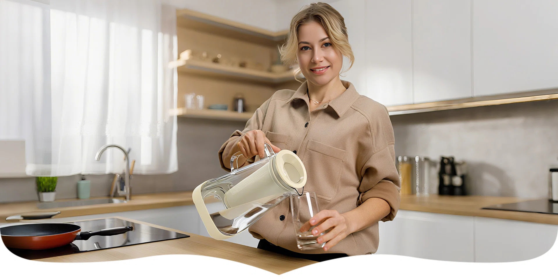 glass water pitcher